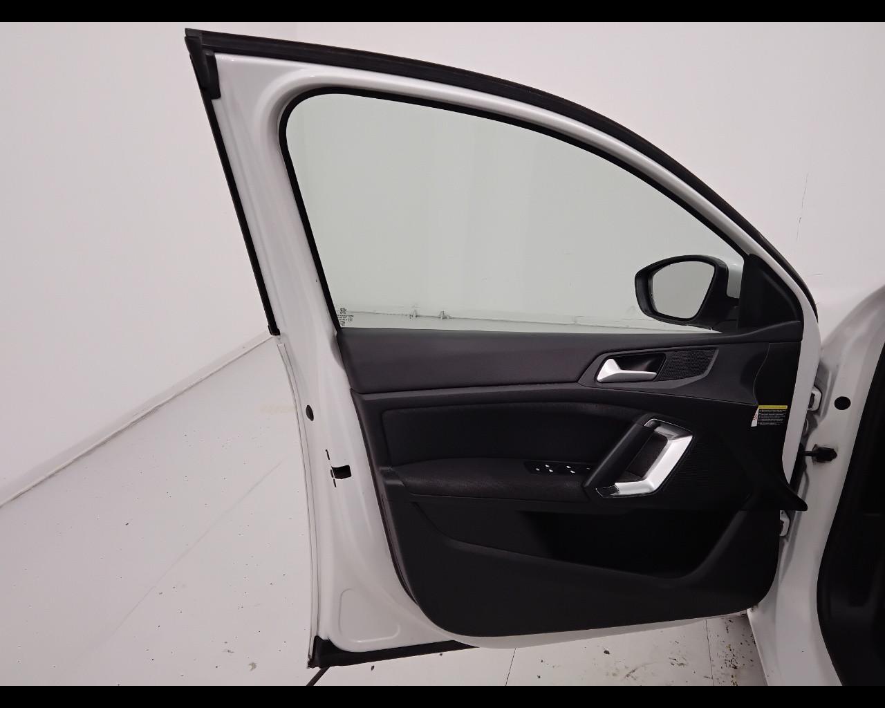 PEUGEOT 308 II 2018 - 308 5p 1.5 bluehdi Allure s&s 130cv