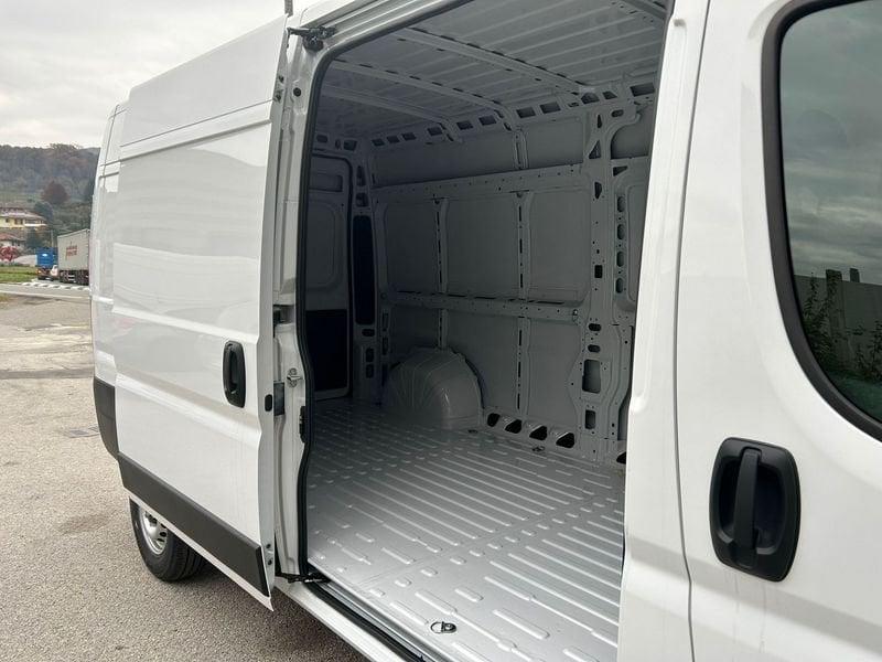 FIAT Ducato 35 2.2 Mjt 140CV PLM-TM Furgone Maxi IVA ESCLUSA