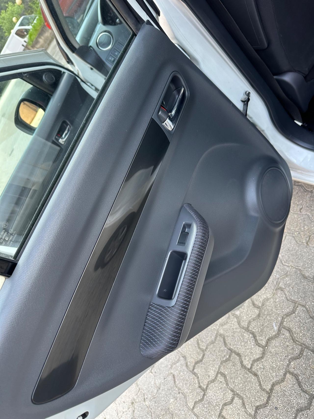 Suzuki Swift 1.3 4x4 5p. Outdoor Line GL
