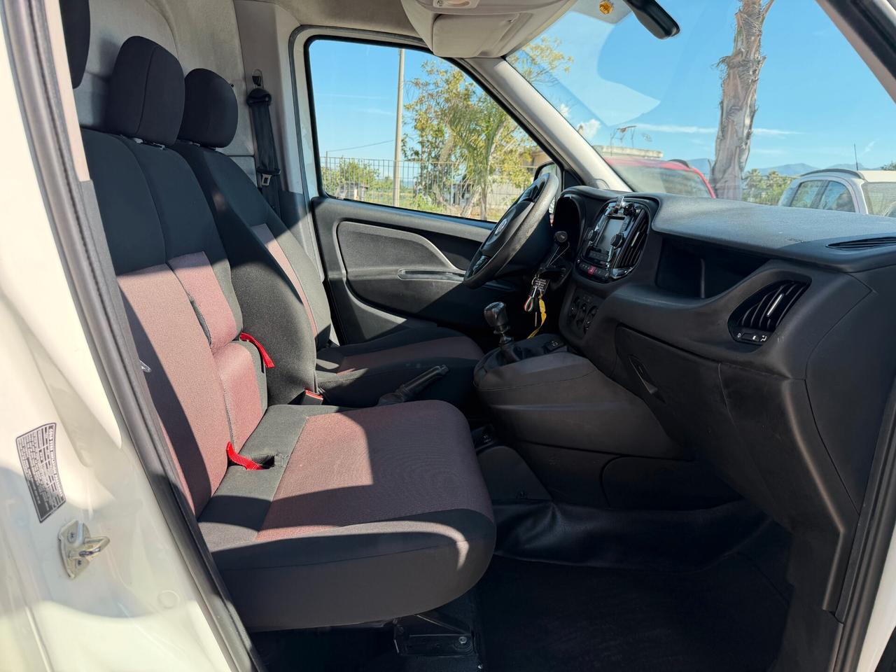 FIAT DOBLO' 2020 1.6 DIESEL 120 CV *TETTO CON RIALZO