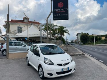 Toyota Aygo 1.0 12V VVT-i 5 porte Deep Ocean Connect