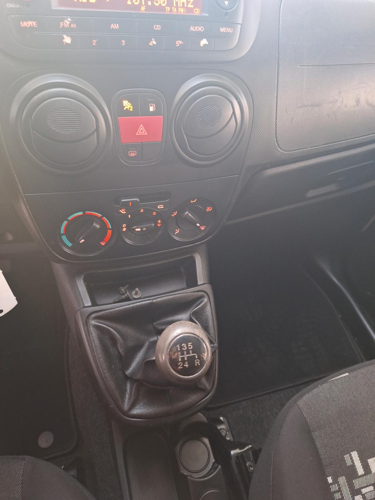 Fiat Qubo 1.4 8V 77 CV Natural Power