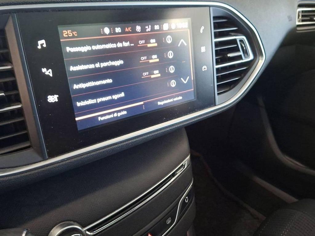 Peugeot 308 Station Wagon 1.5 BlueHDi Allure