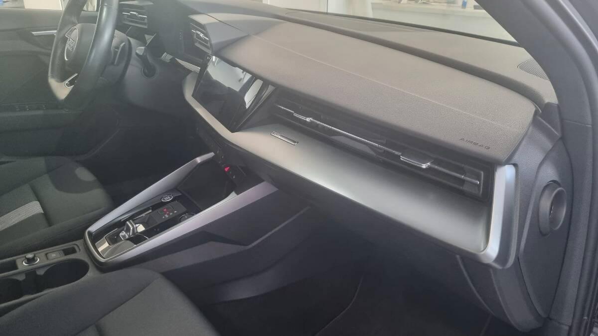 Audi A3 Sportback 35 2.0 tdi Business s-tronic