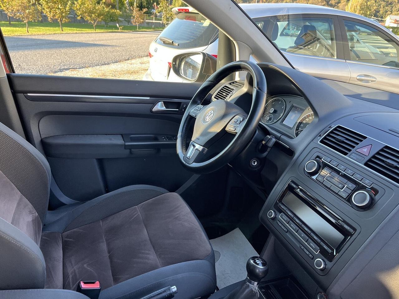 VW TOURAN 2.0 TDI 140 CV DSG 7 POSTI