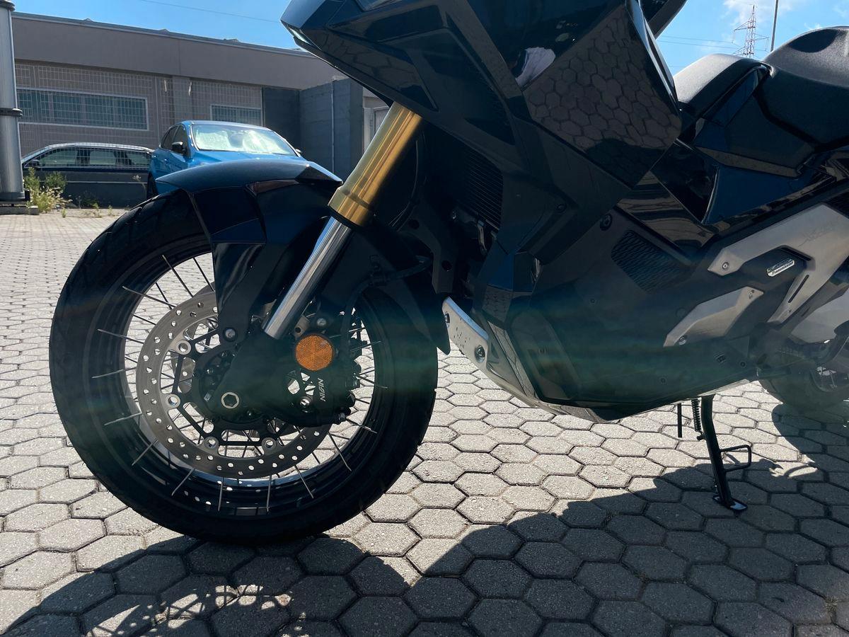 HONDA X-ADV 750 DCT Abs my21