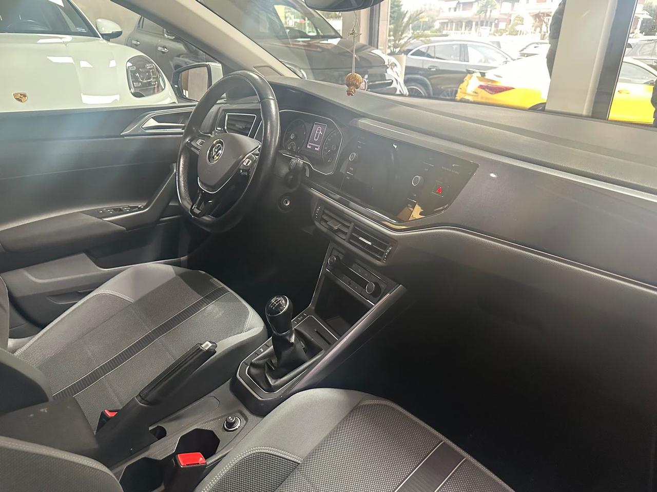 Volkswagen Polo 1.0 TGI Highline METANO KM C #8400