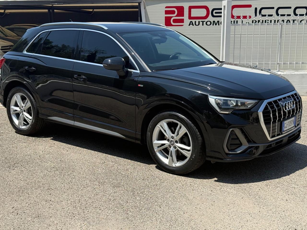 Audi Q3 35 TDI S tronic line edition