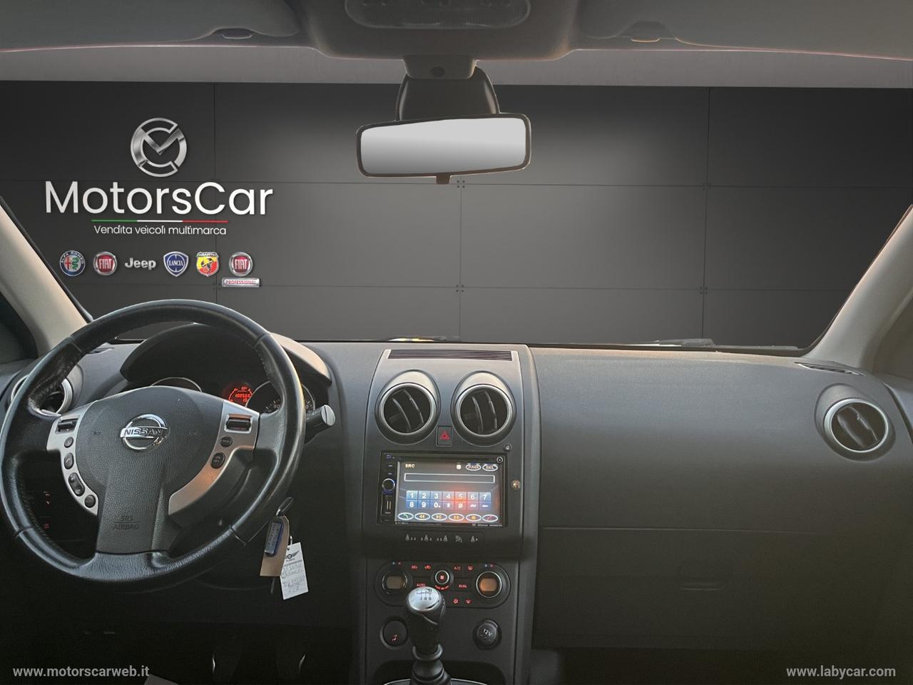 NISSAN Qashqai 2.0 dCi DPF 4WD Acenta