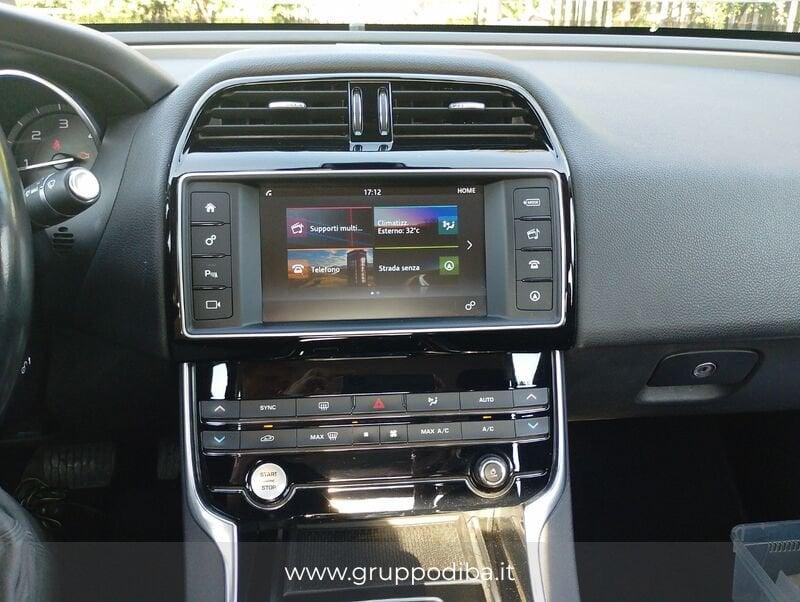 Jaguar XE Diesel 2.0d Pure 180cv auto