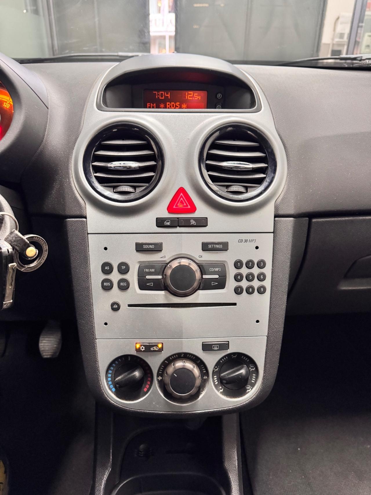 Opel Corsa 1.2 5 Porte Cosmo - 2009