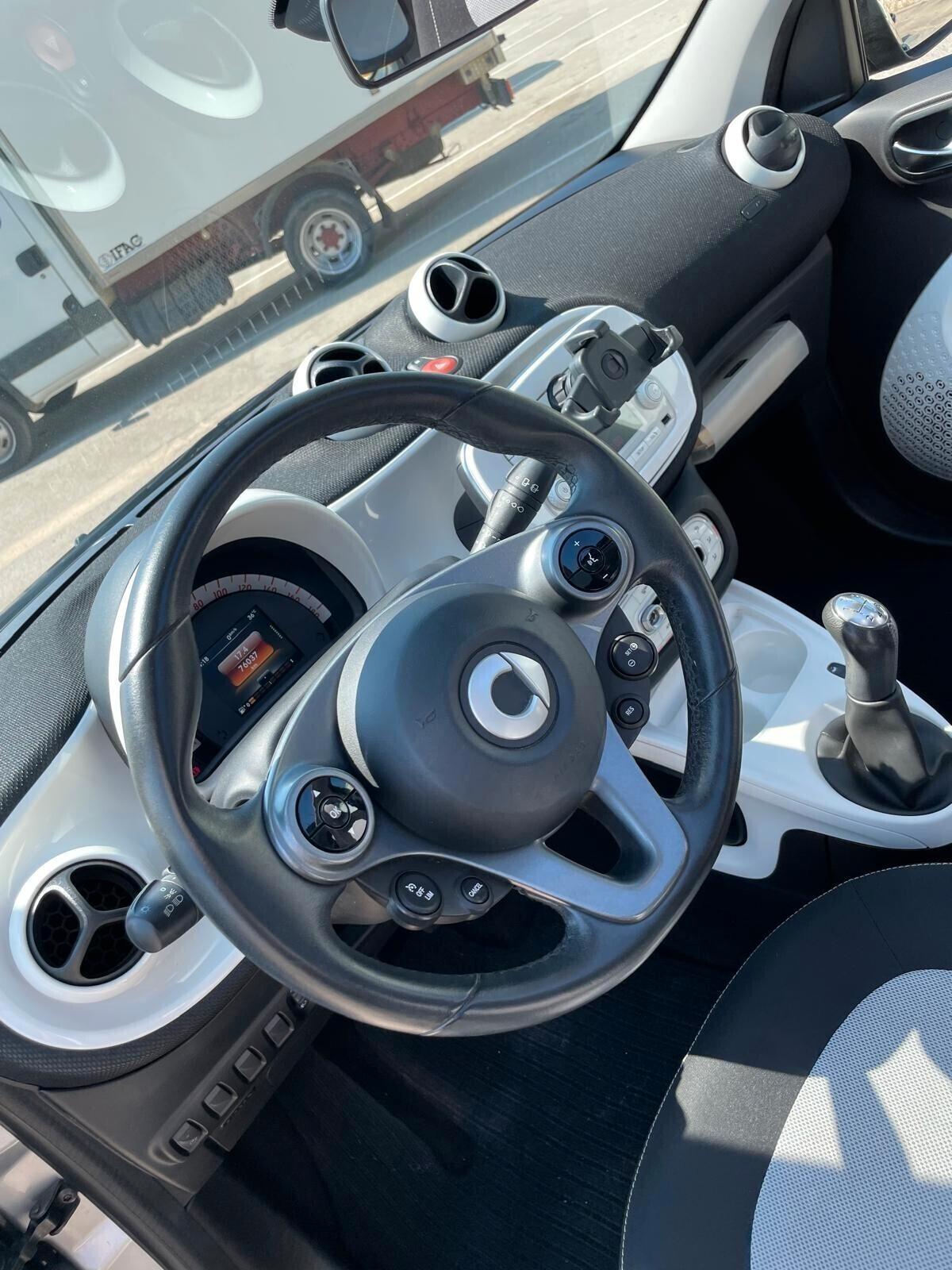 SMART FORFOUR 70 1.0 Passion