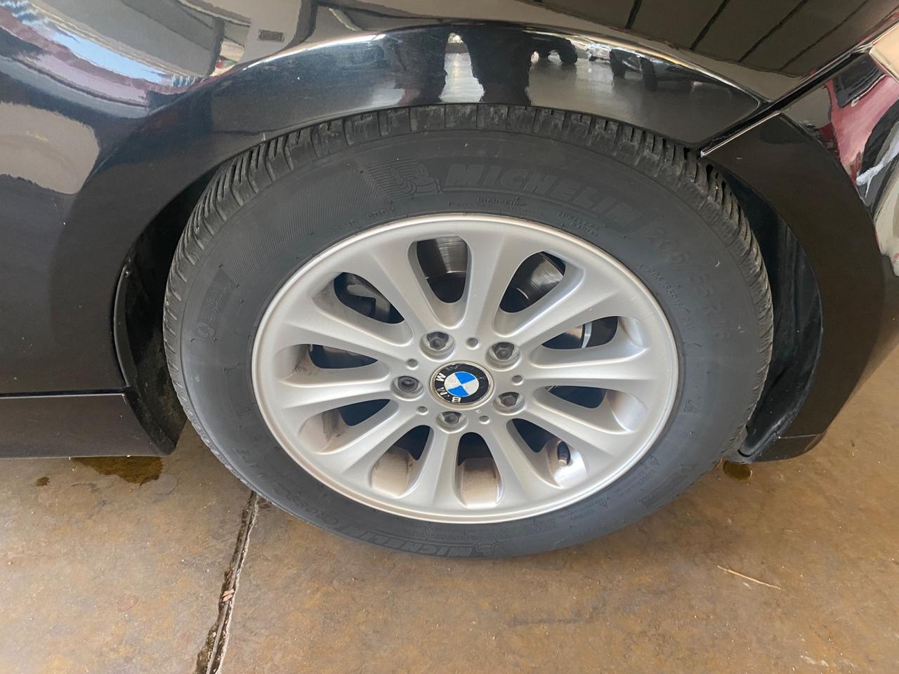 Bmw 118 118d cat 5 porte Eletta
