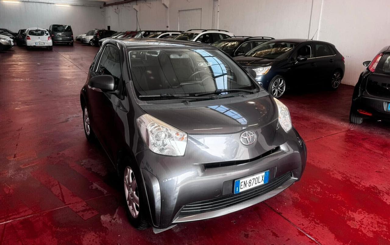 Toyota iQ 1.0 CVT Trend NEOPAT