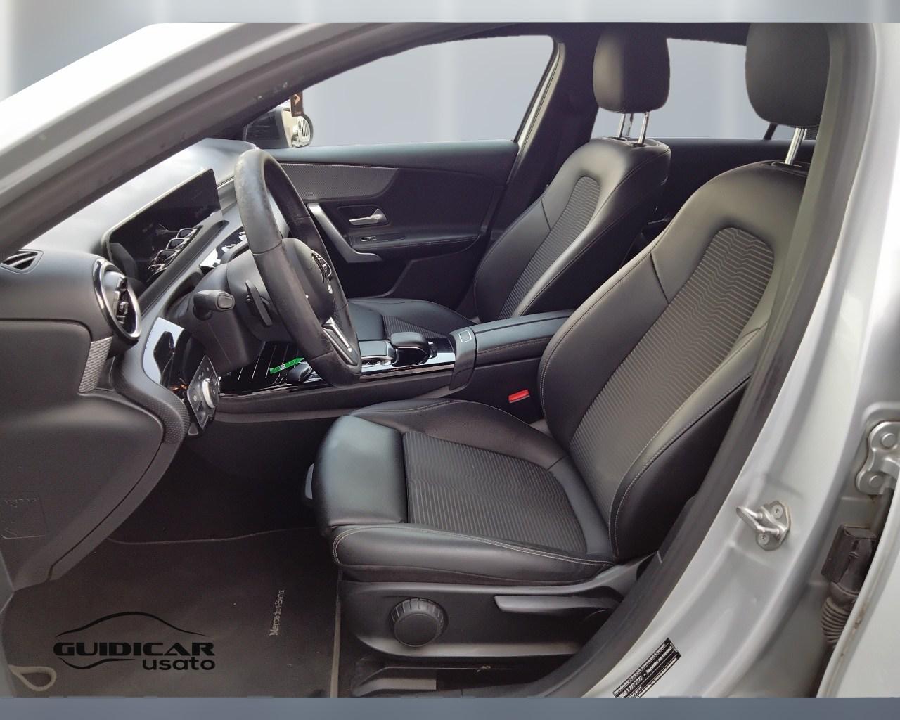 Mercedes-Benz Classe A - W177 2018 - A 180 d Sport auto