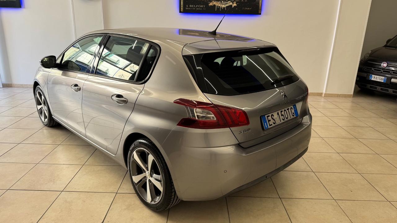Peugeot 308 1.6 e-HDi 115 CV Stop&Start