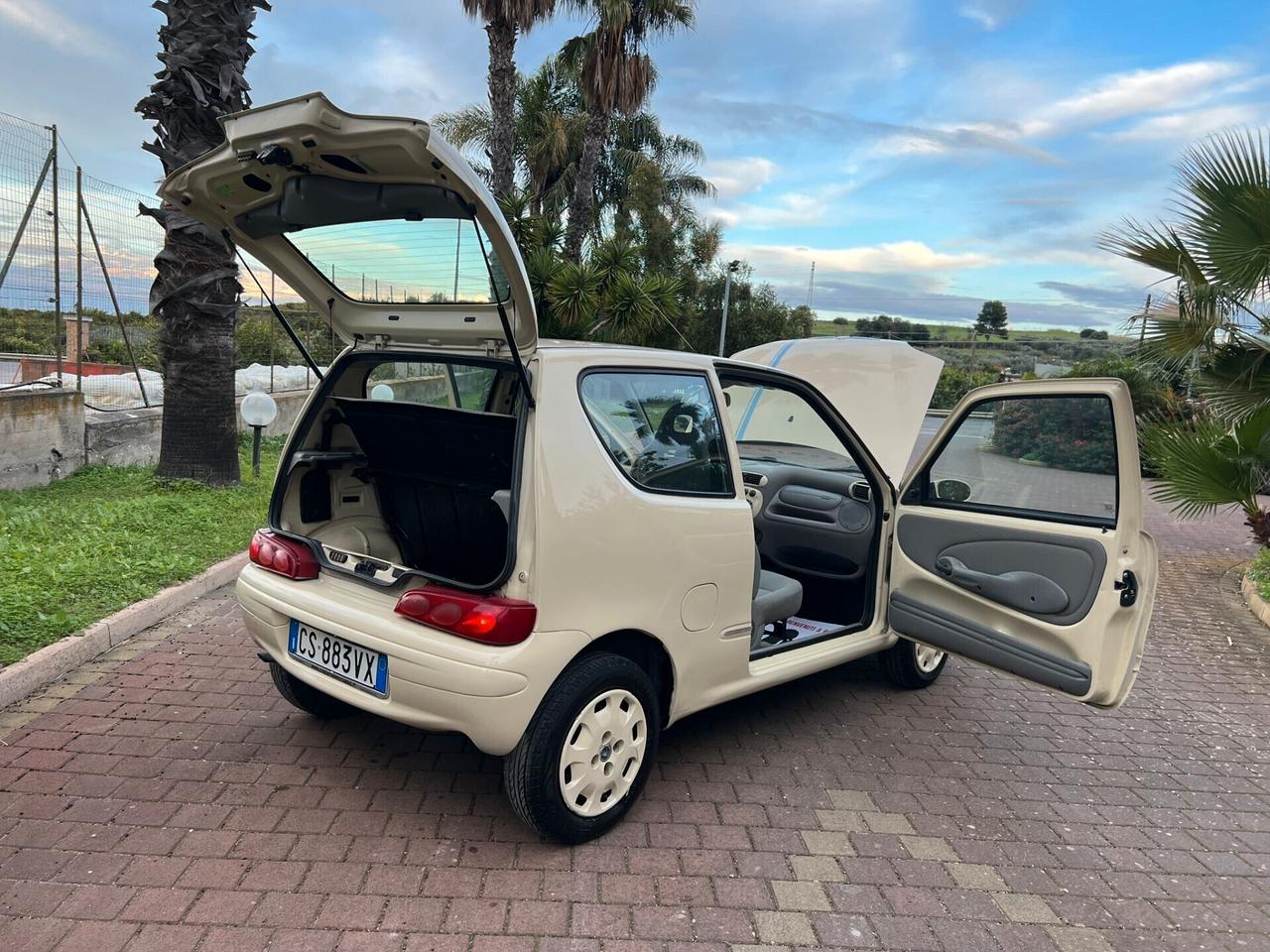 Fiat 600 1.1 50th Anniversary