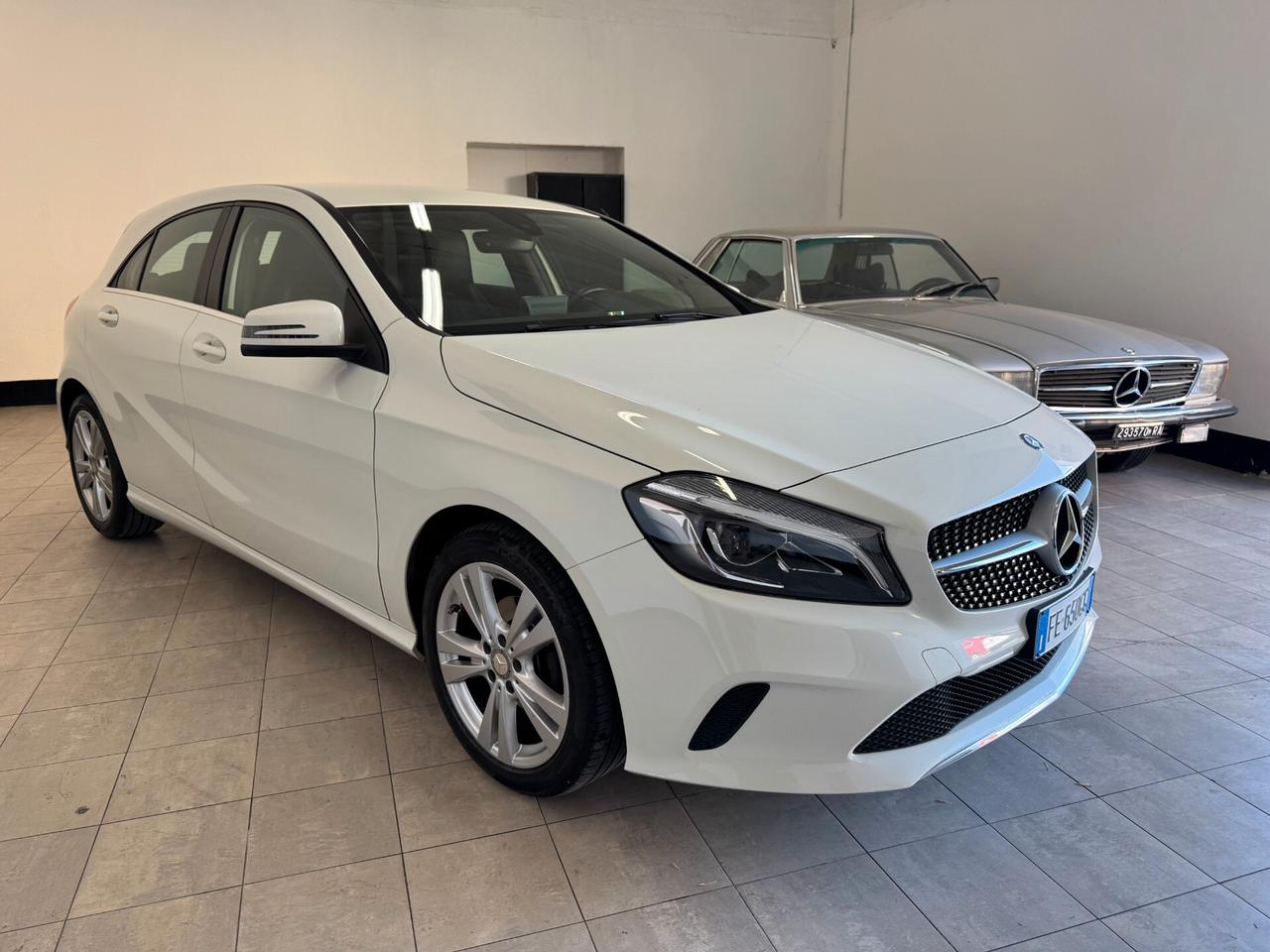 Mercedes-benz A 180d Sport Activity edition auto