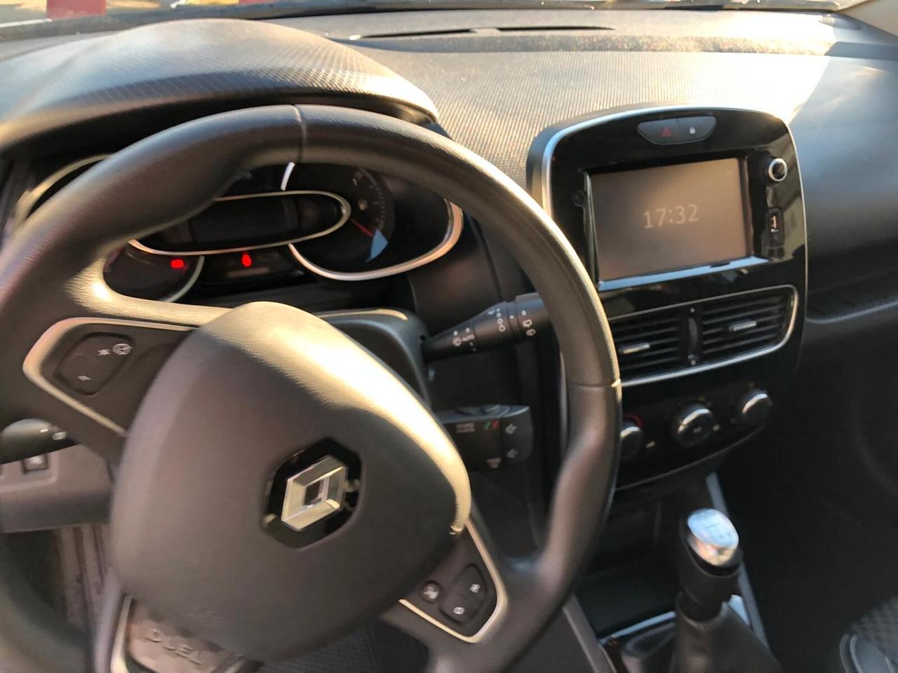 Renault Clio TCe 12V 90 CV GPL UNICO PROPRIETARIO GARANZIA 12 MESI RINNOVABILE FINO A 36 MESI