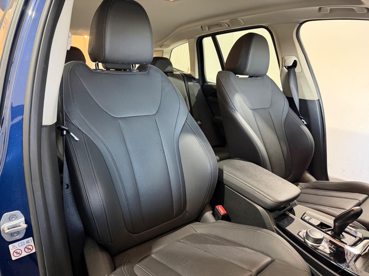 Bmw X3 sDrive18d 48V xLine PELLE/LED