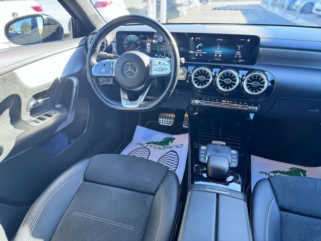 MERCEDES-BENZ A 180 d Automatic Premium 116Cv