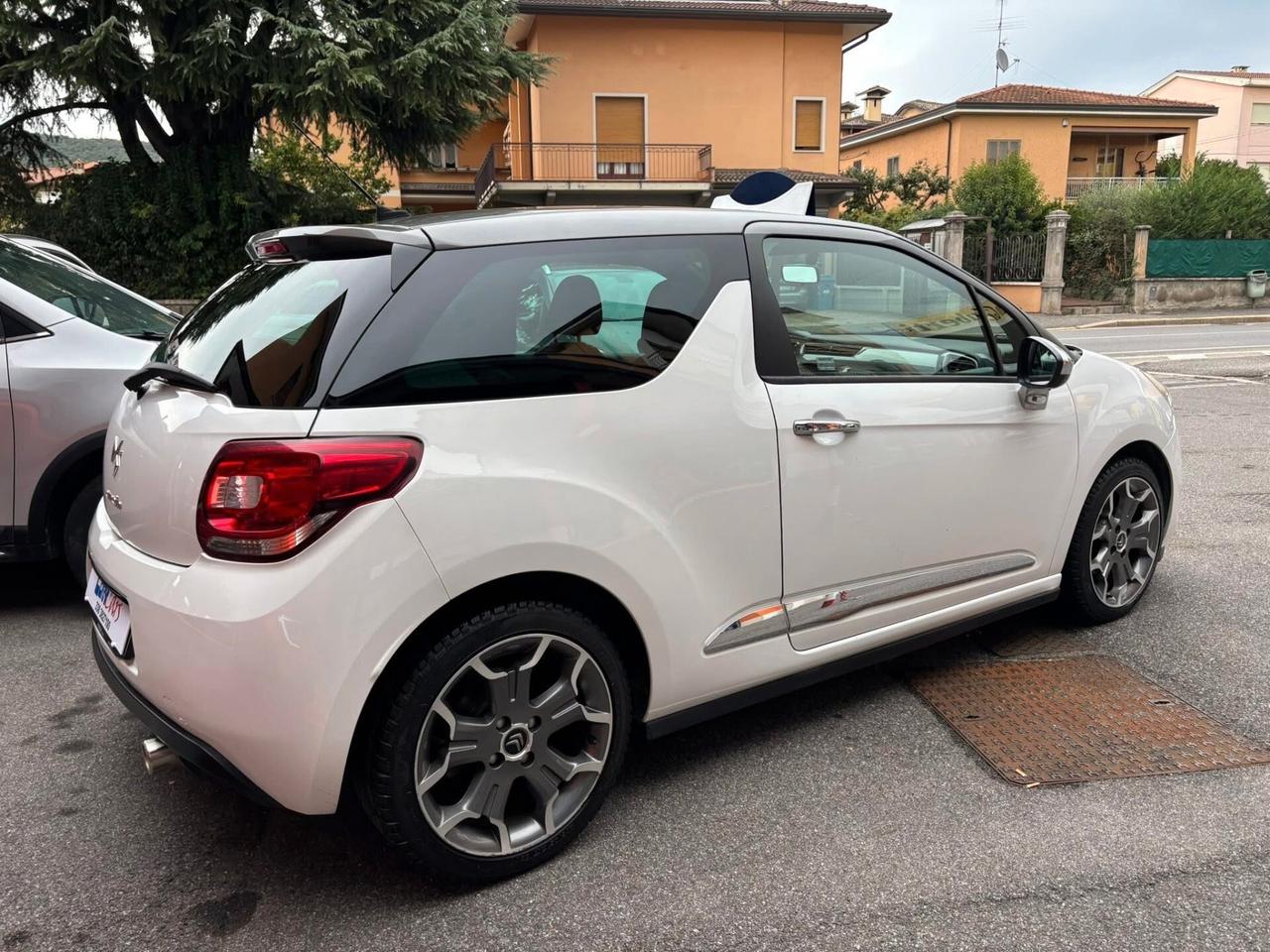 Ds DS3 3 1.6 e-HDi 90 So Chic NEOPATENTATI