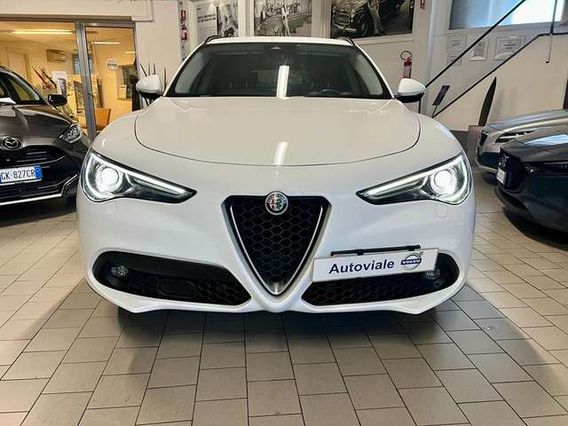 Alfa Romeo Stelvio Stelvio 2.2 t Executive Q4 210cv auto Tagliandata