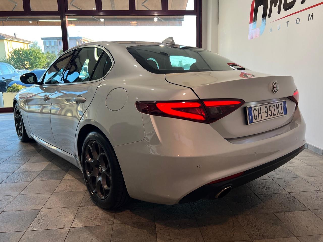 Alfa Romeo Giulia Giulia 2.0 Super 200cv auto