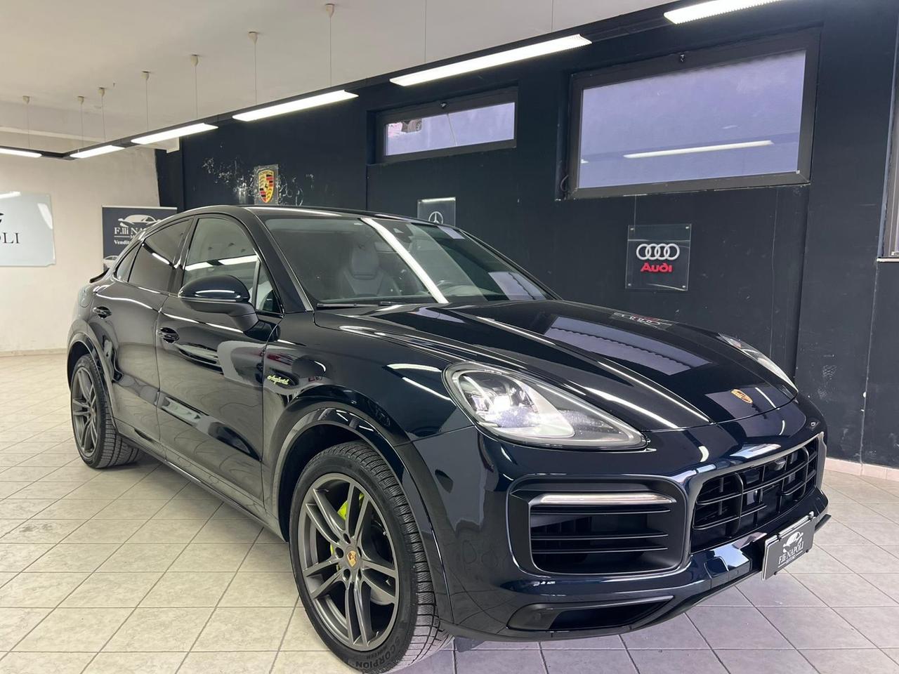 Porsche Cayenne Coupé 3.0 V6 E-Hybrid