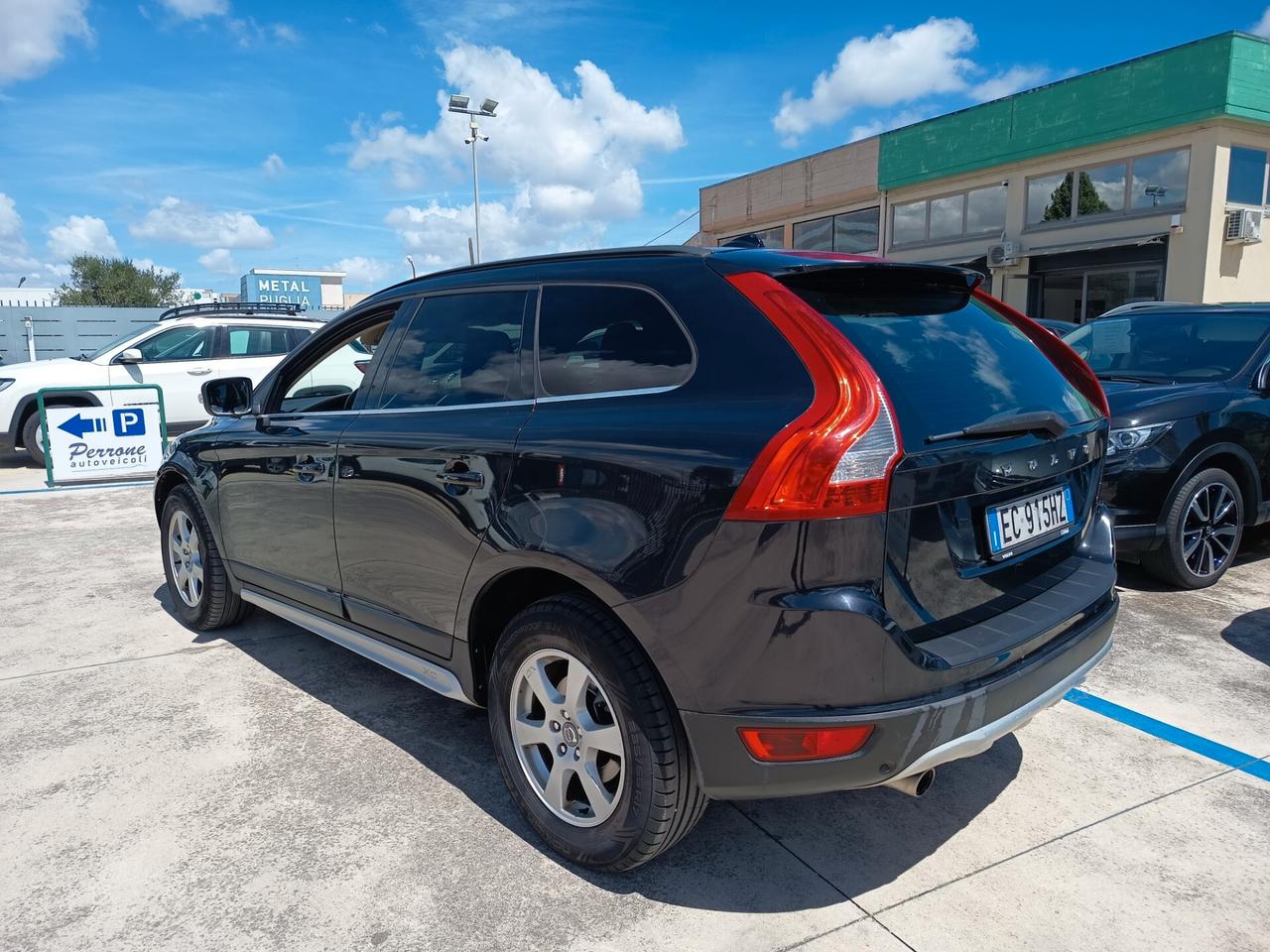 Volvo XC 60 XC60 D5 AWD Geartronic Kinetic