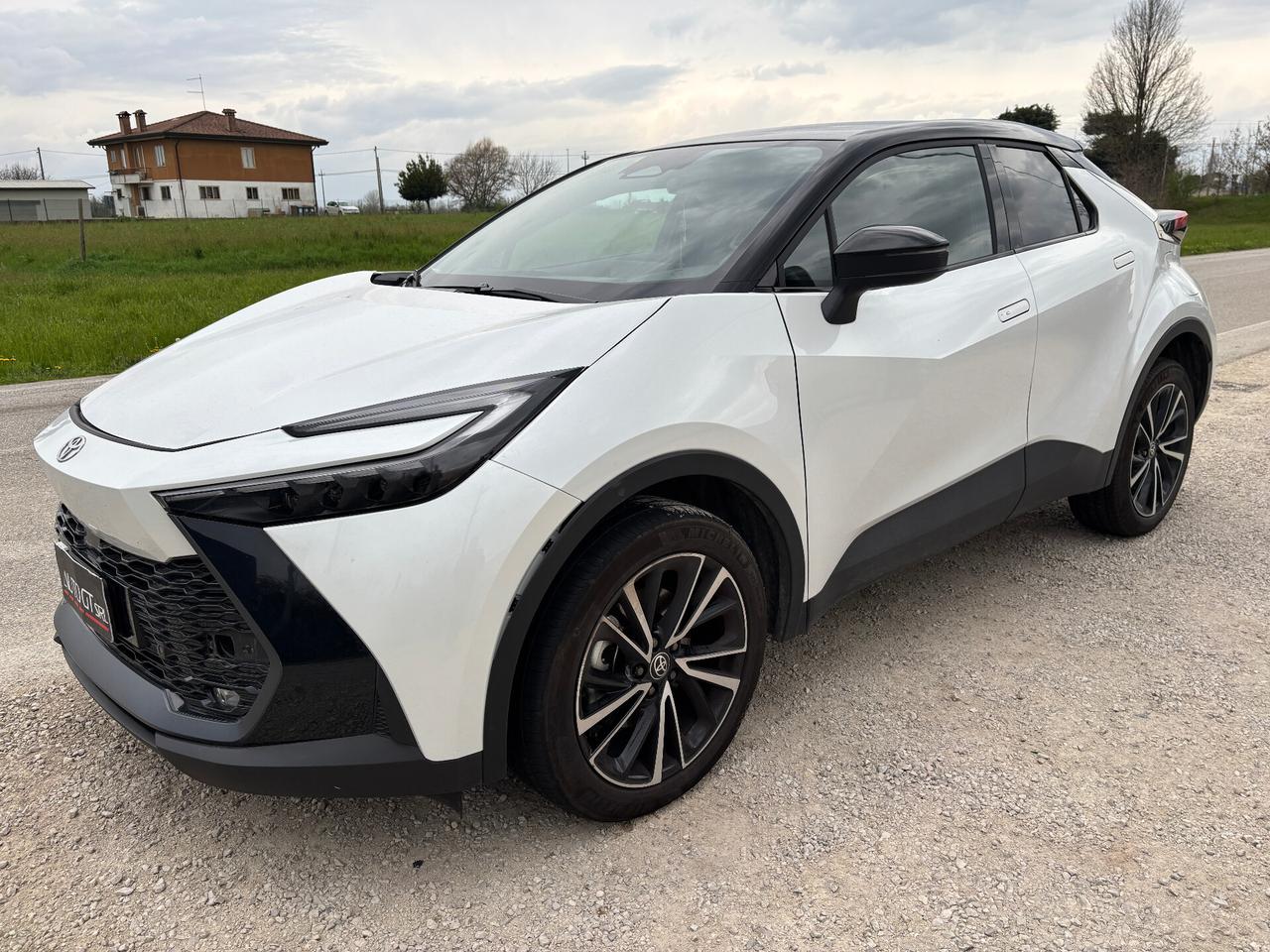 Toyota C-HR 2.0 PHEV Lounge