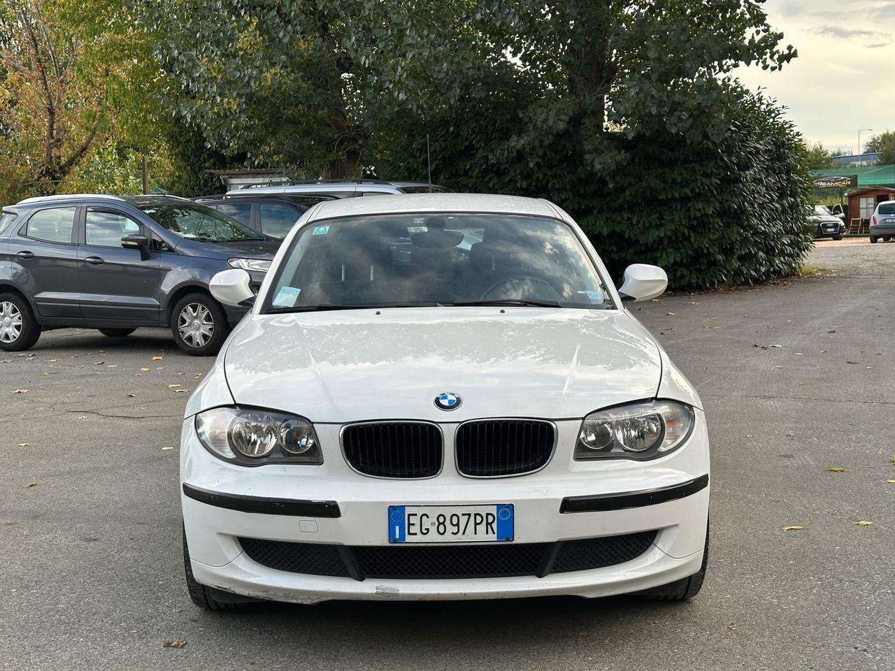 Bmw 116i cat 5 porte Eletta 140mila km