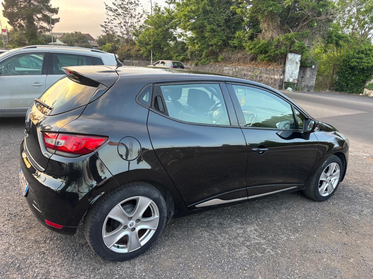 Renault Clio 1.2 75CV 5 porte Live