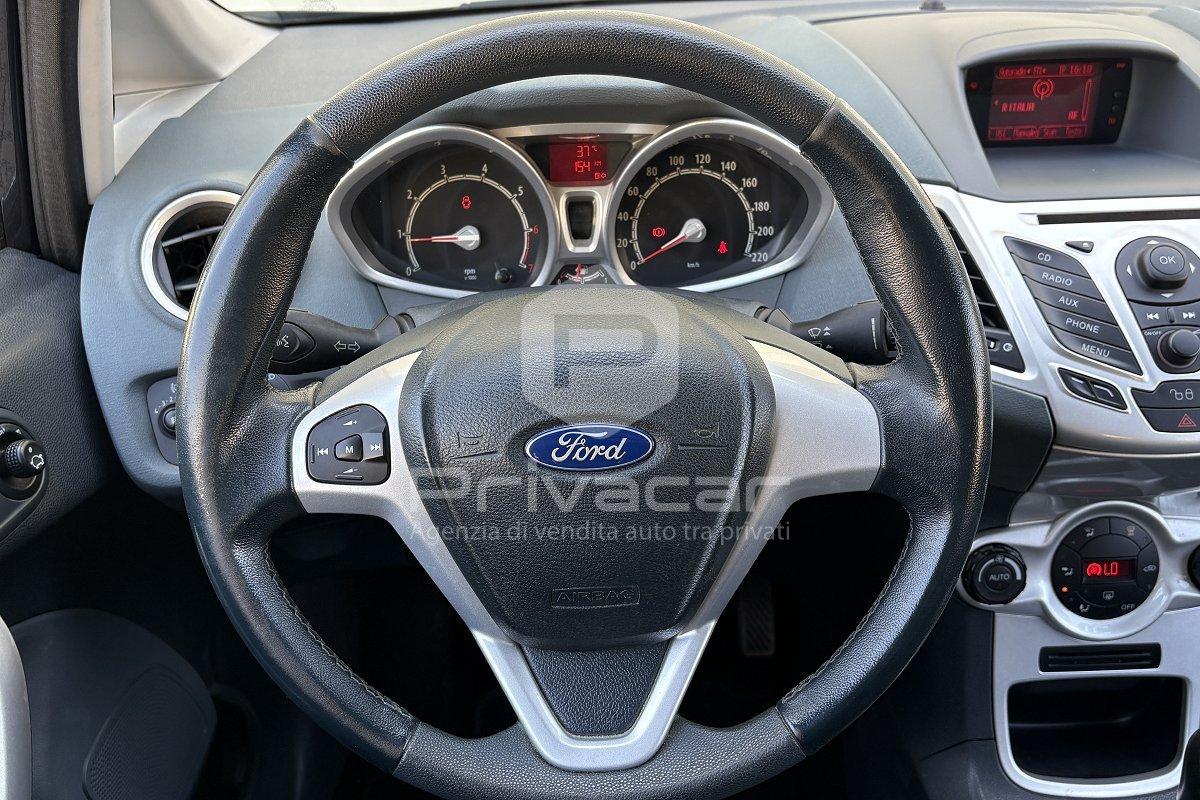 FORD Fiesta 1.4 3 porte Bz.- GPL Titanium