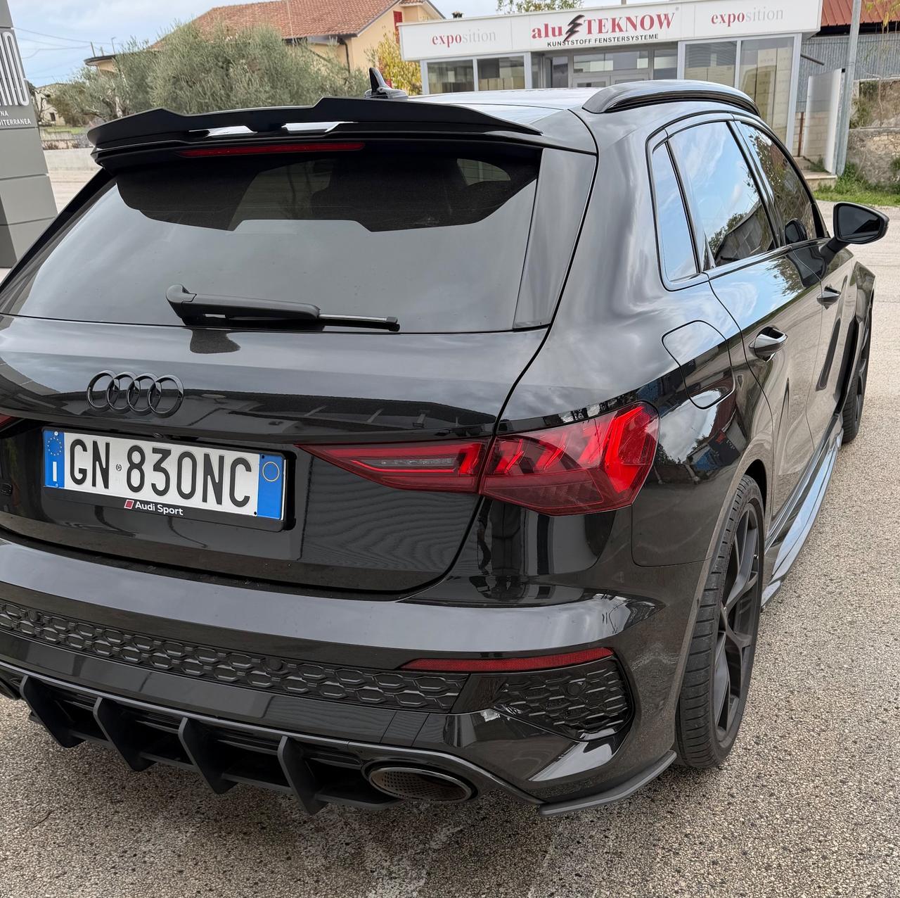 Audi A3 RS 3 SPB TFSI quattro S tronic