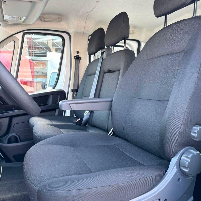 NEW FIAT DUCATO 2.2 CASSONE FISSO 7 POSTI 2024