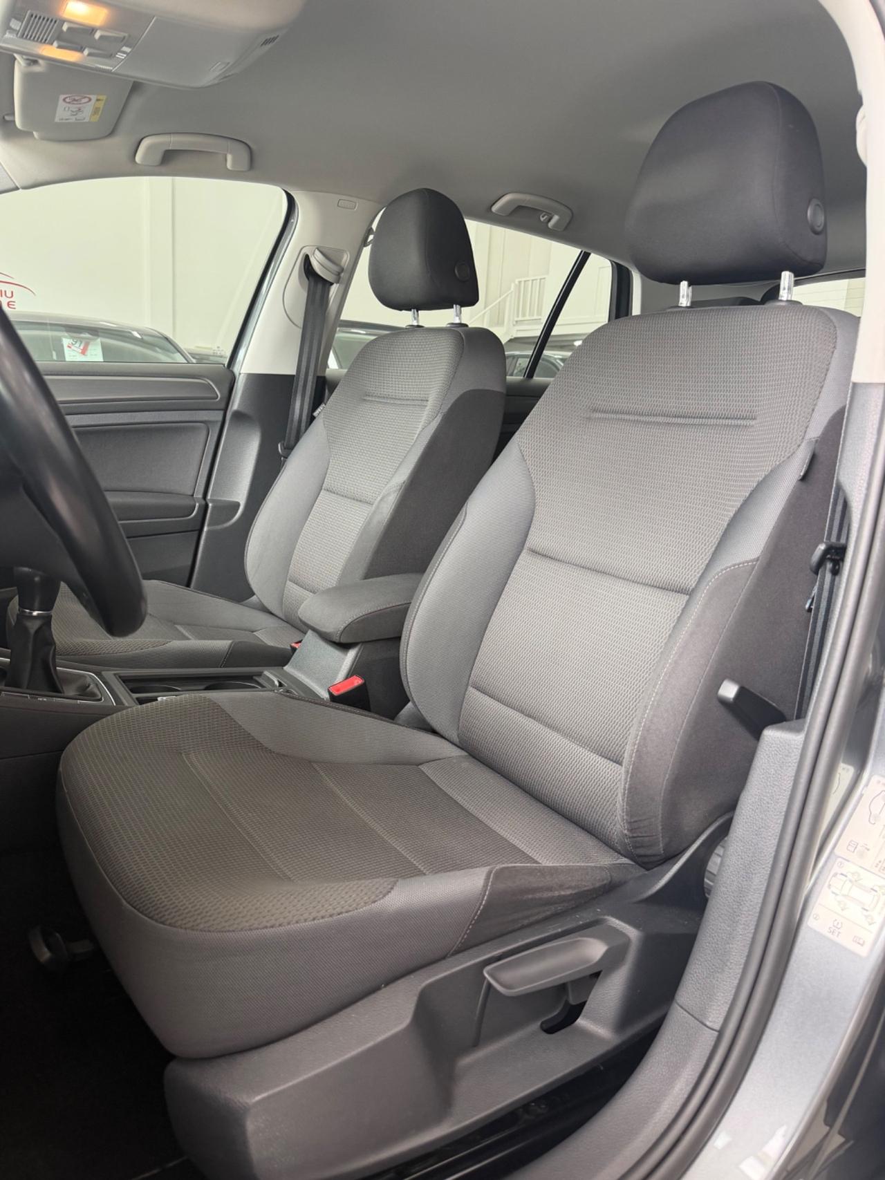 VW GOLF 7.5 1.6 TDI 115 CV 5p. Sport FINANZIABILE