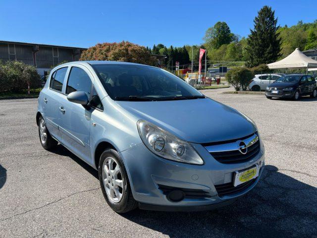 OPEL Corsa 1.2 5 porte Cosmo