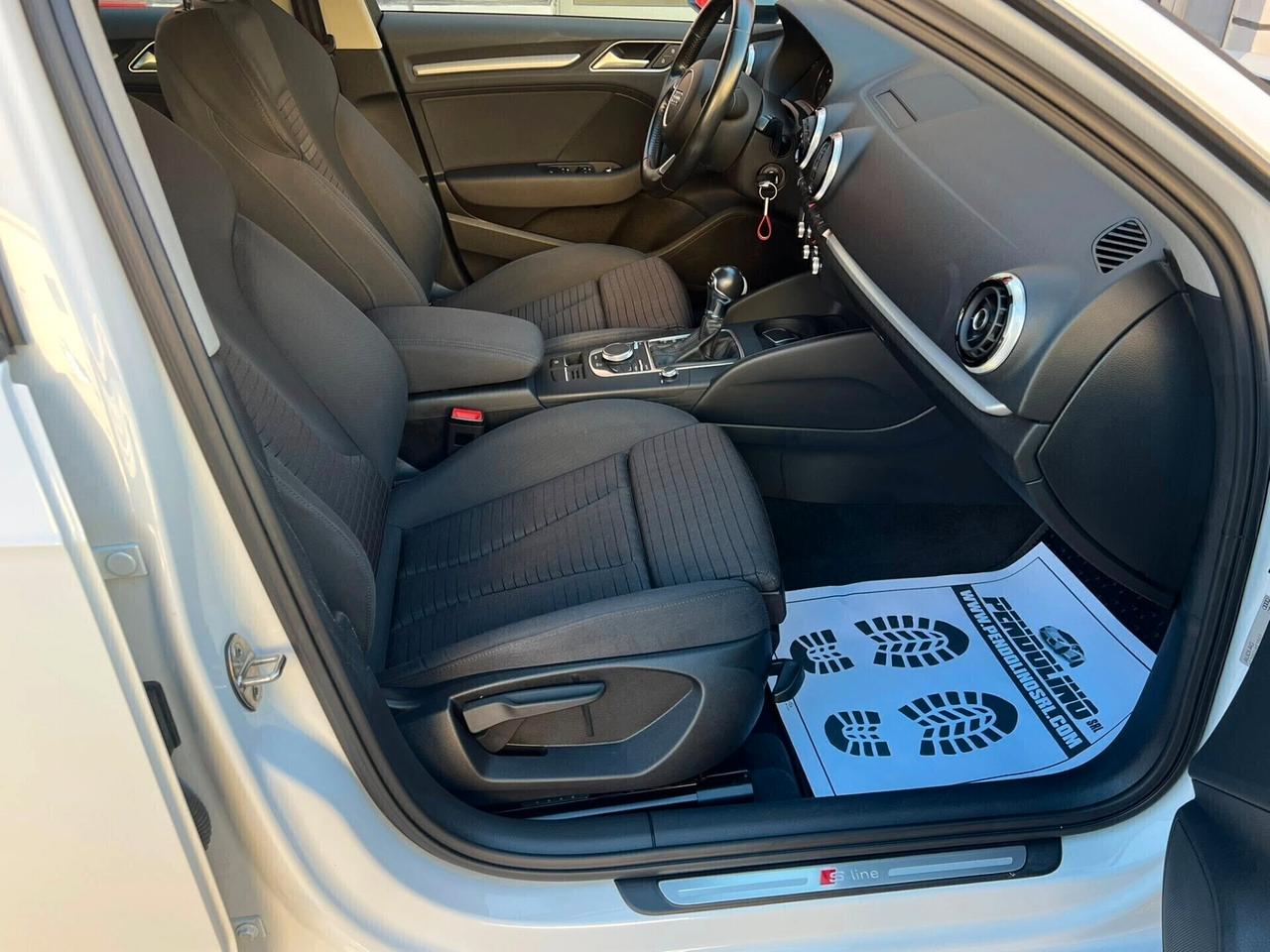 Audi A3 1.6 TDI S tronic Ambition Sline