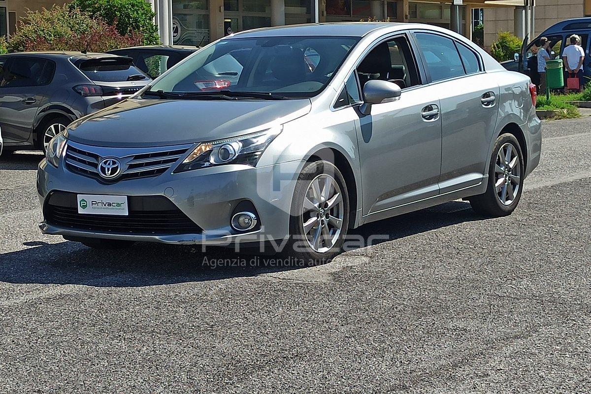 TOYOTA Avensis 2.0 D-4D Lounge