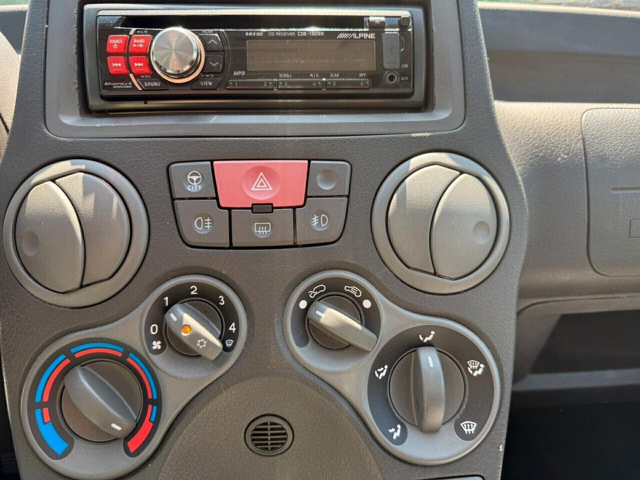 Fiat Panda 1.2 Dynamic 69cv E5