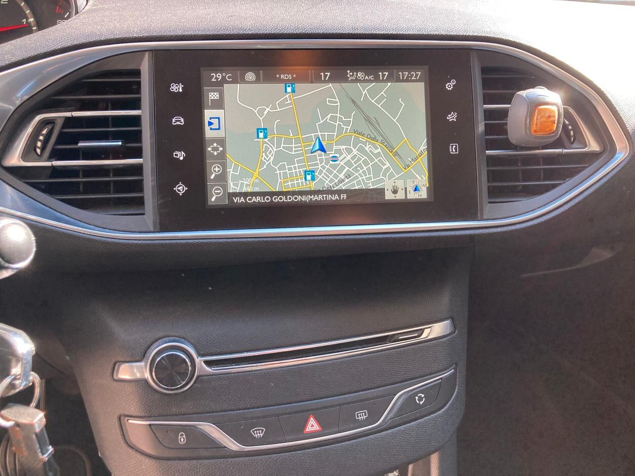 Peugeot 308 1.6 HDi - IDEALE X NEOPATENTATI - 2015