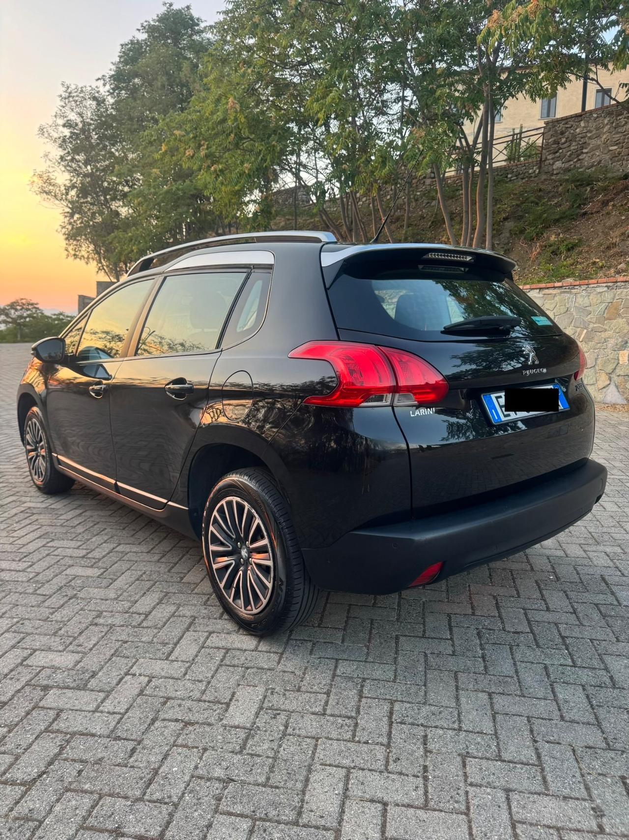 Peugeot 2008 1.4 HDi 68Cv 2014