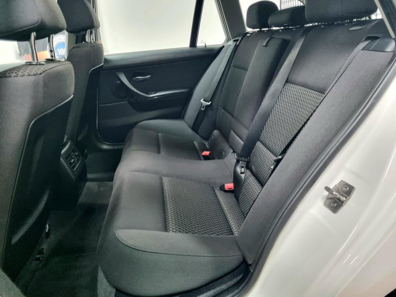 BMW 318d 2.0 DIESEL 143CV TOURING FUTURA