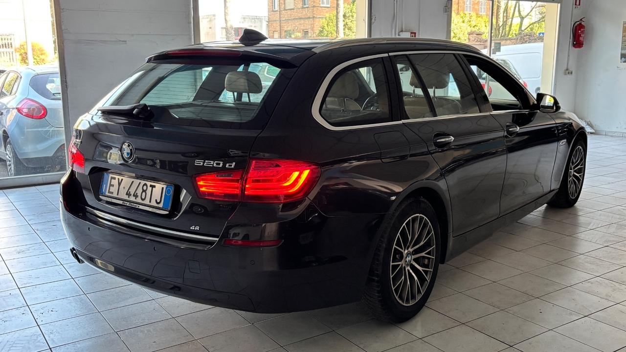 Bmw 520 520d xDrive Luxury