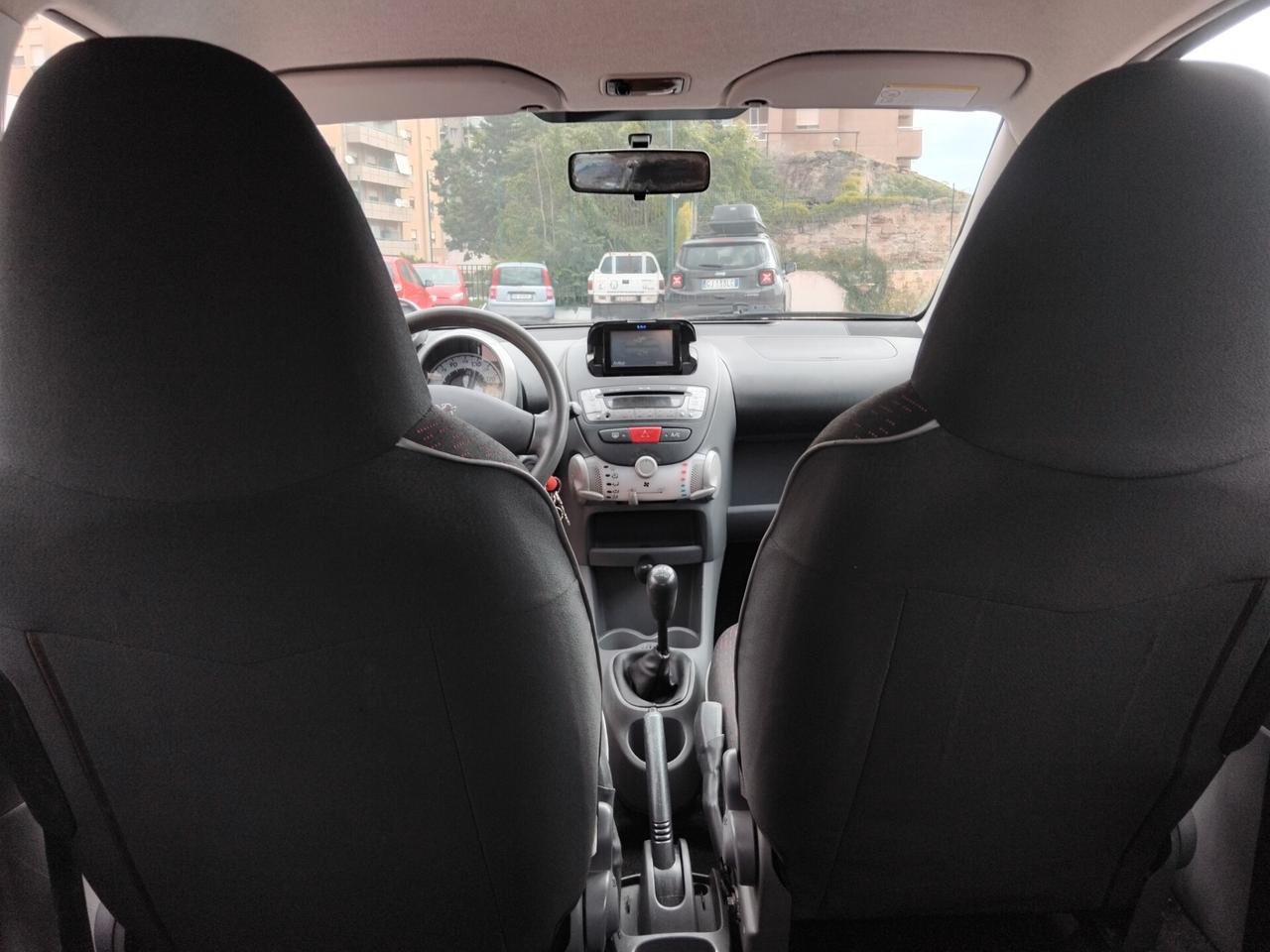 PEUGEOT 107 NAVY 1.0 ANNO 2012 GARANZIA 12 MESI