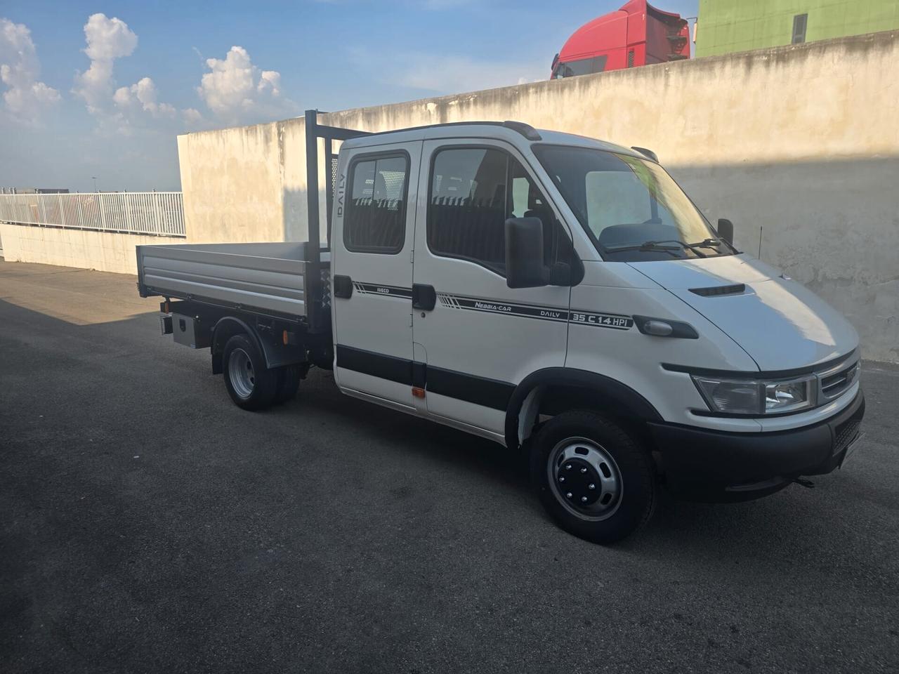 Iveco Daily 35C14 DOPPIA CABINA