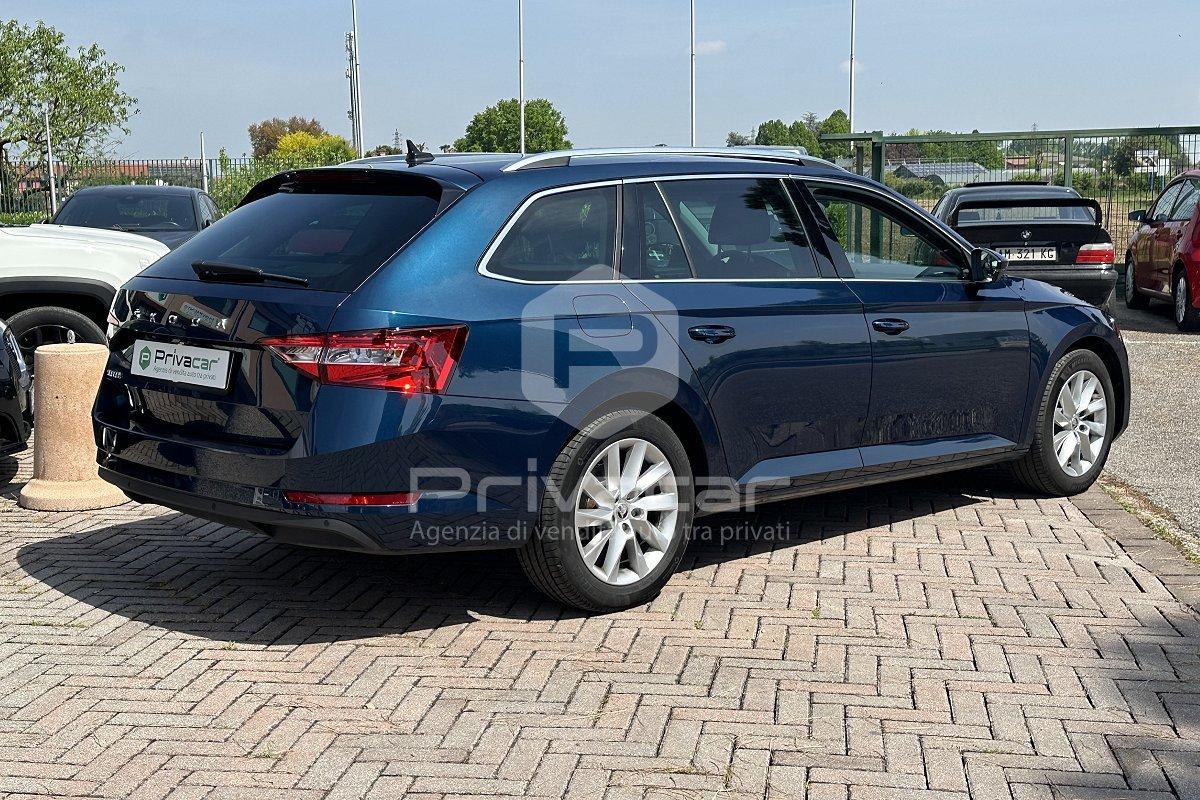 SKODA Superb 2.0 TDI EVO 150 CV SCR DSG Wagon Executive