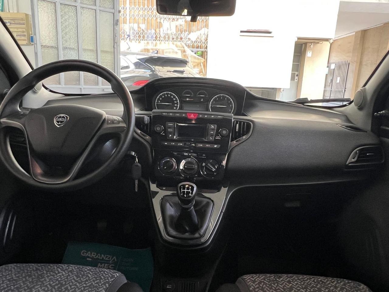 Lancia Ypsilon 1.2 69 CV 5 porte GPL Ecochic Gold