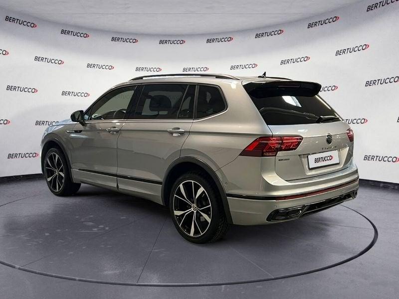 Volkswagen Tiguan Allspace 1.5 TSI ACT DSG R-Line